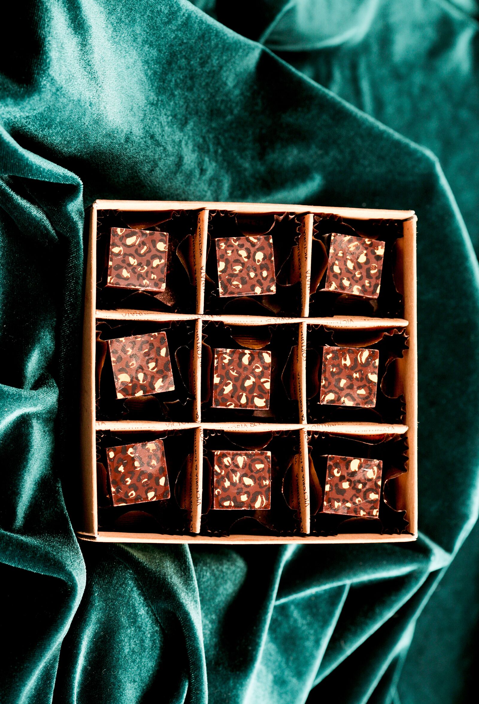 Canon EOS 5D sample photo. Praline, chocolates, sweet photography