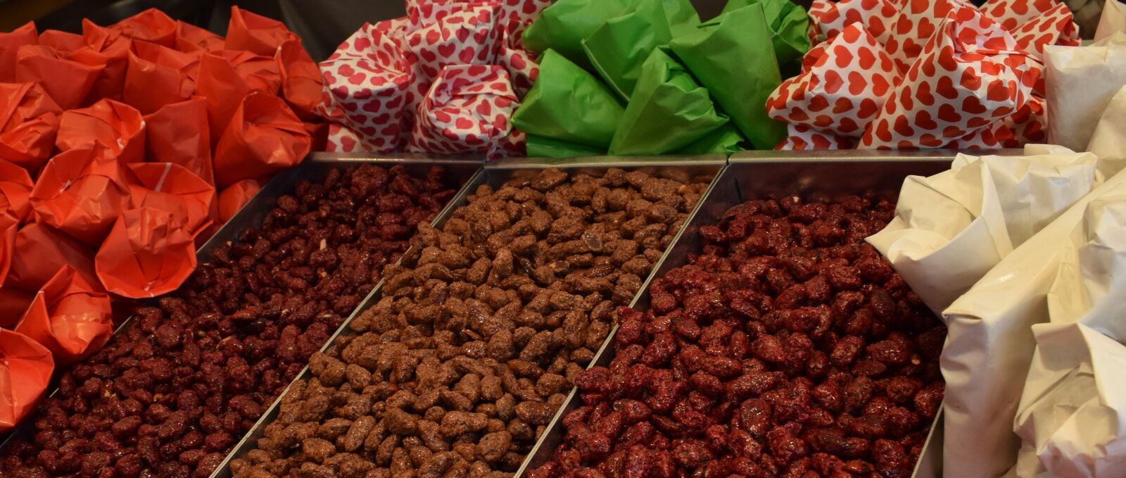 Nikon D3300 sample photo. Candied nuts, market, colorful photography