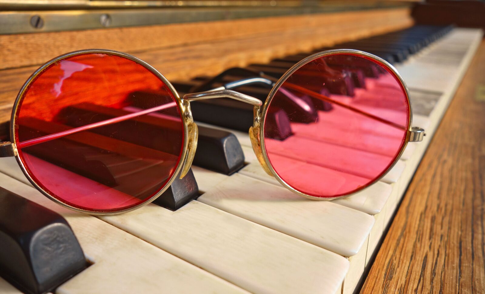 Sony Cyber-shot DSC-RX100 sample photo. Glasses, spectacles, lens photography