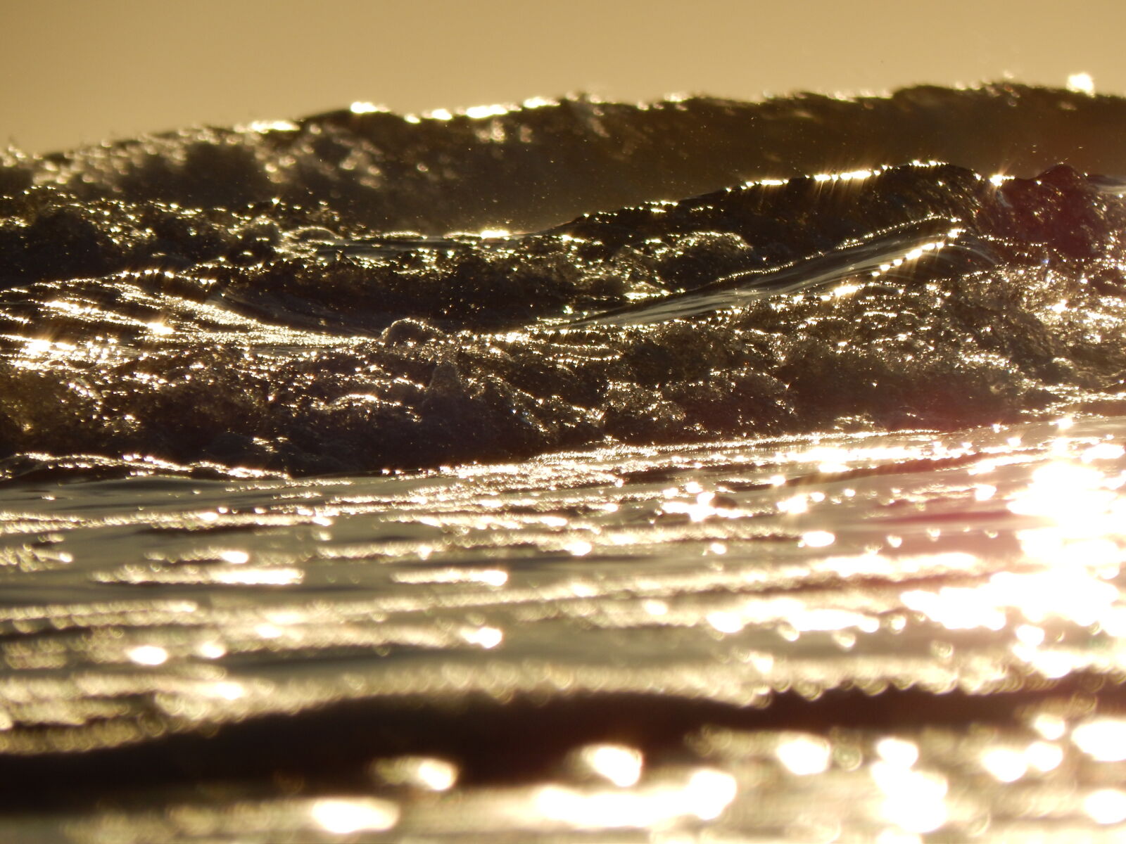 Nikon Coolpix L820 sample photo. Ocean, reflection, surf, water photography