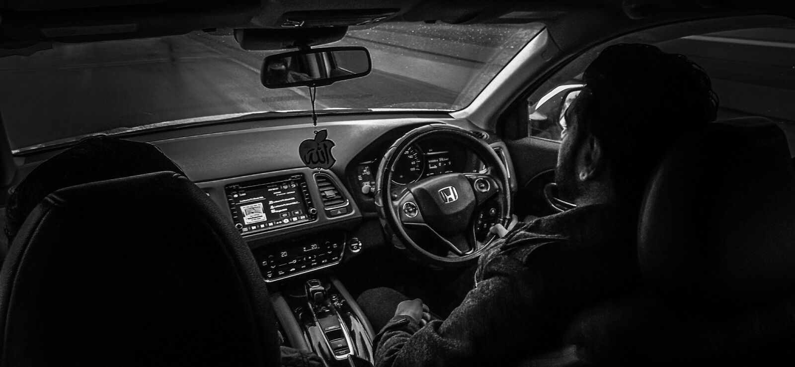 Realme C2 sample photo. Driving, car, honda photography