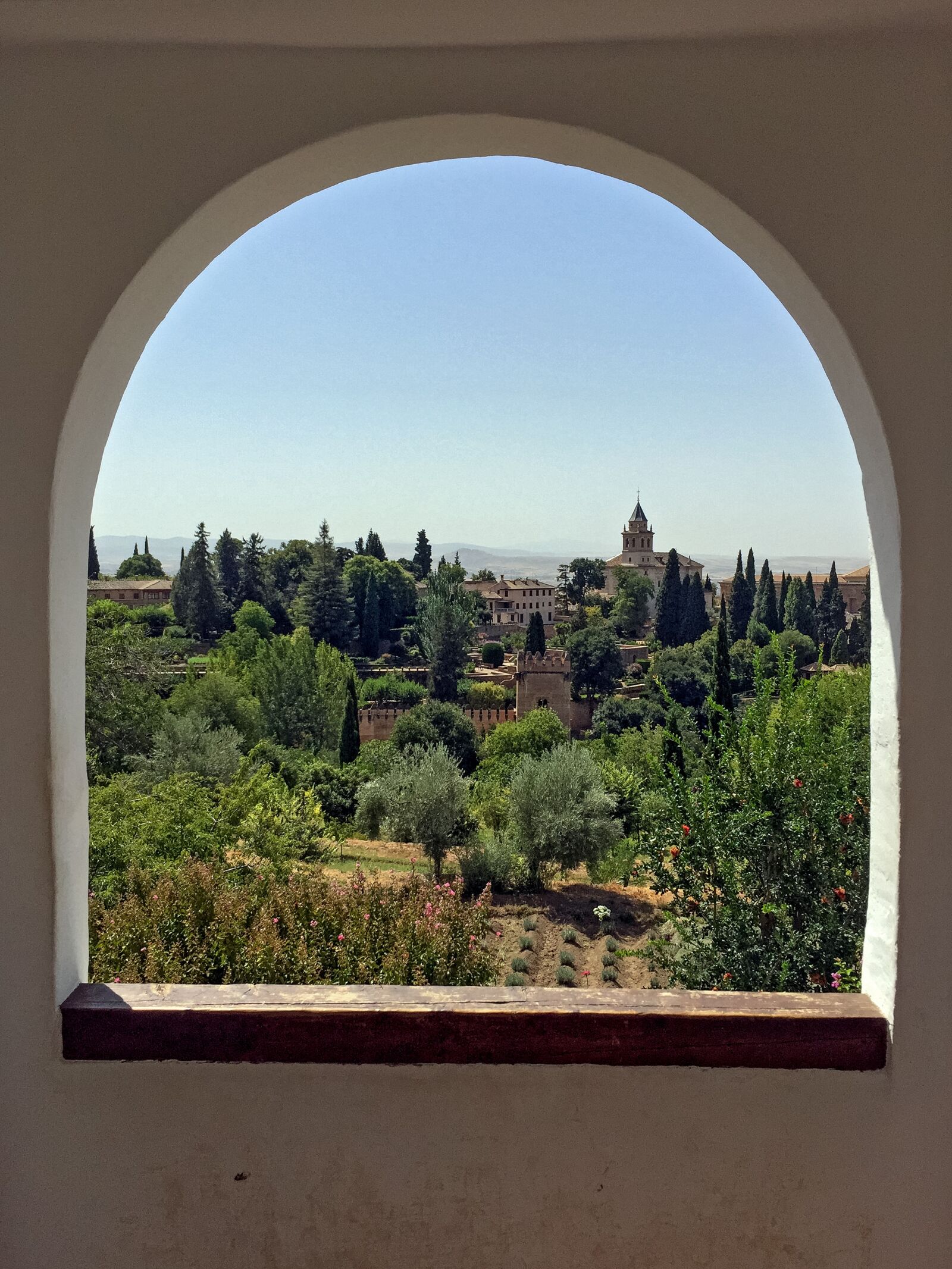 Apple iPhone 6 sample photo. Window, archway, arch photography