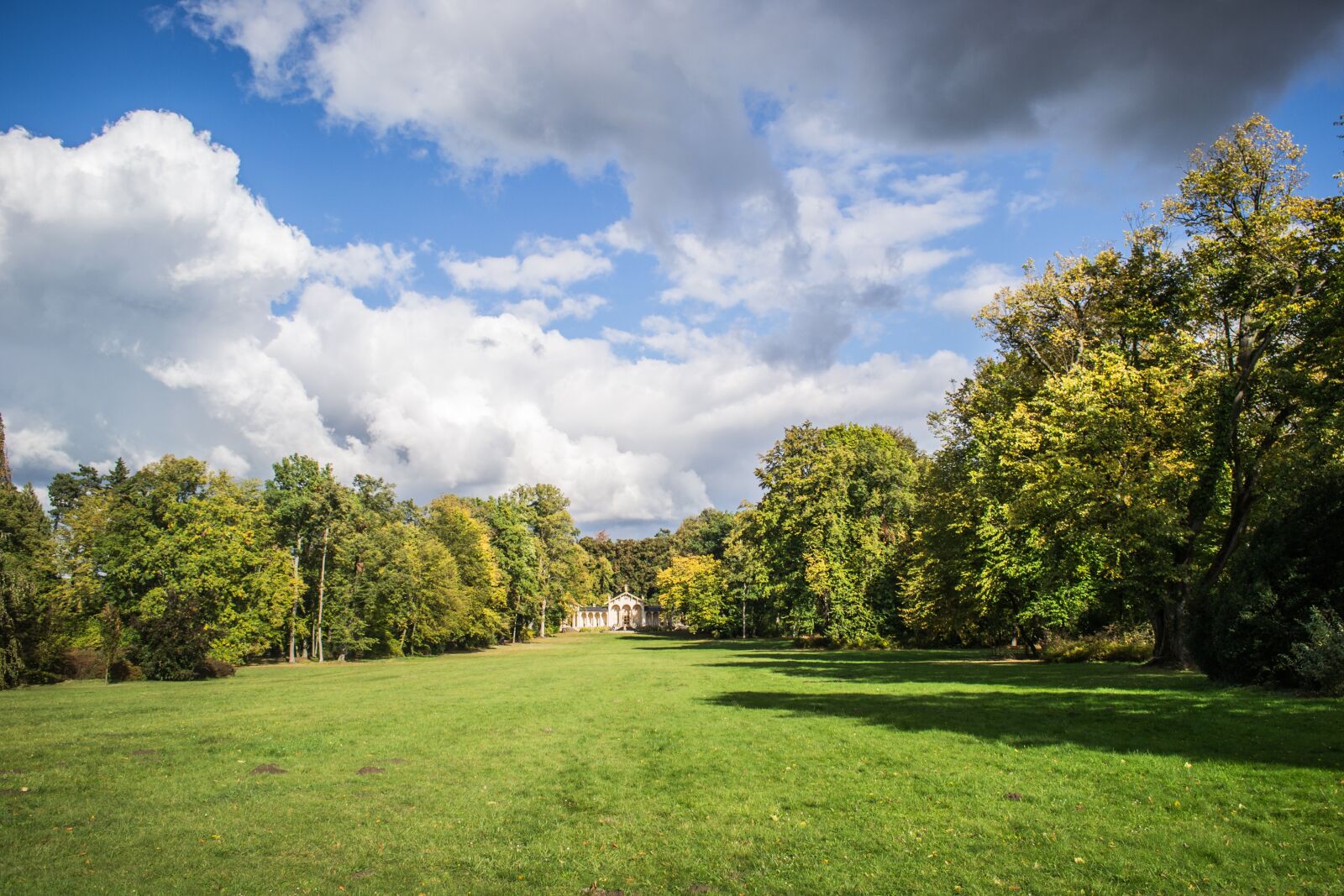 Nikon D3100 sample photo. Sychrov, castle park, historical photography