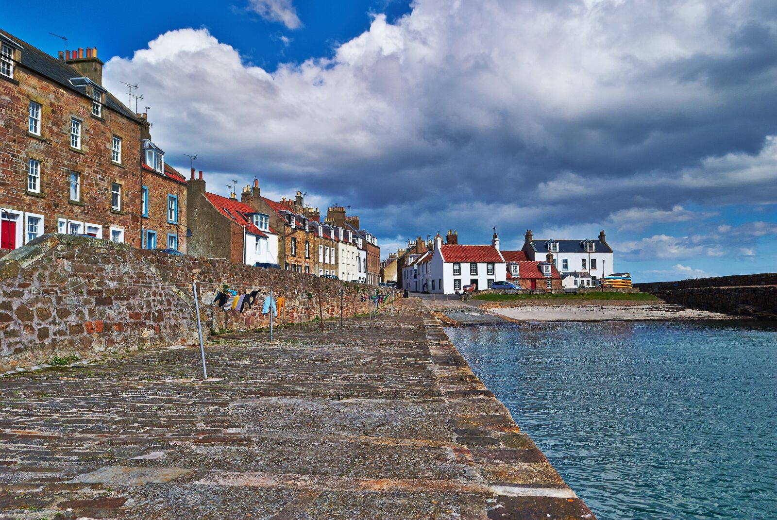 Nikon D3000 sample photo. Harbour, anstruther, cellardyke photography