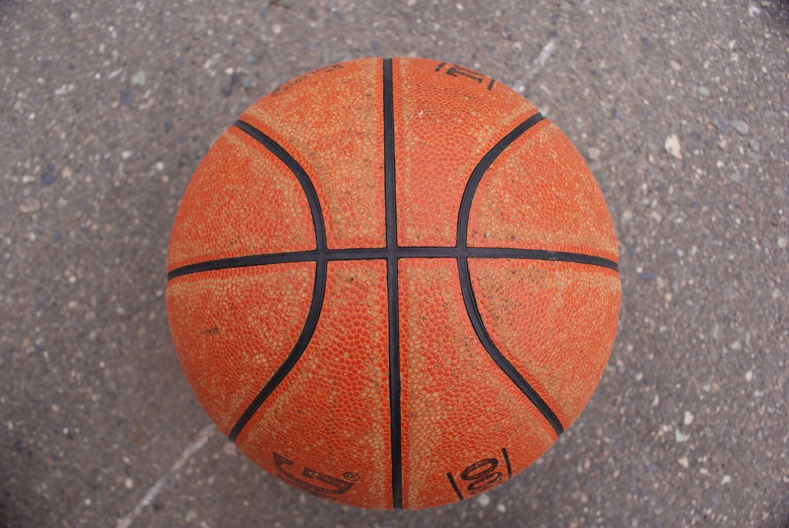 Sony Alpha DSLR-A200 sample photo. Basketball, sports, court photography