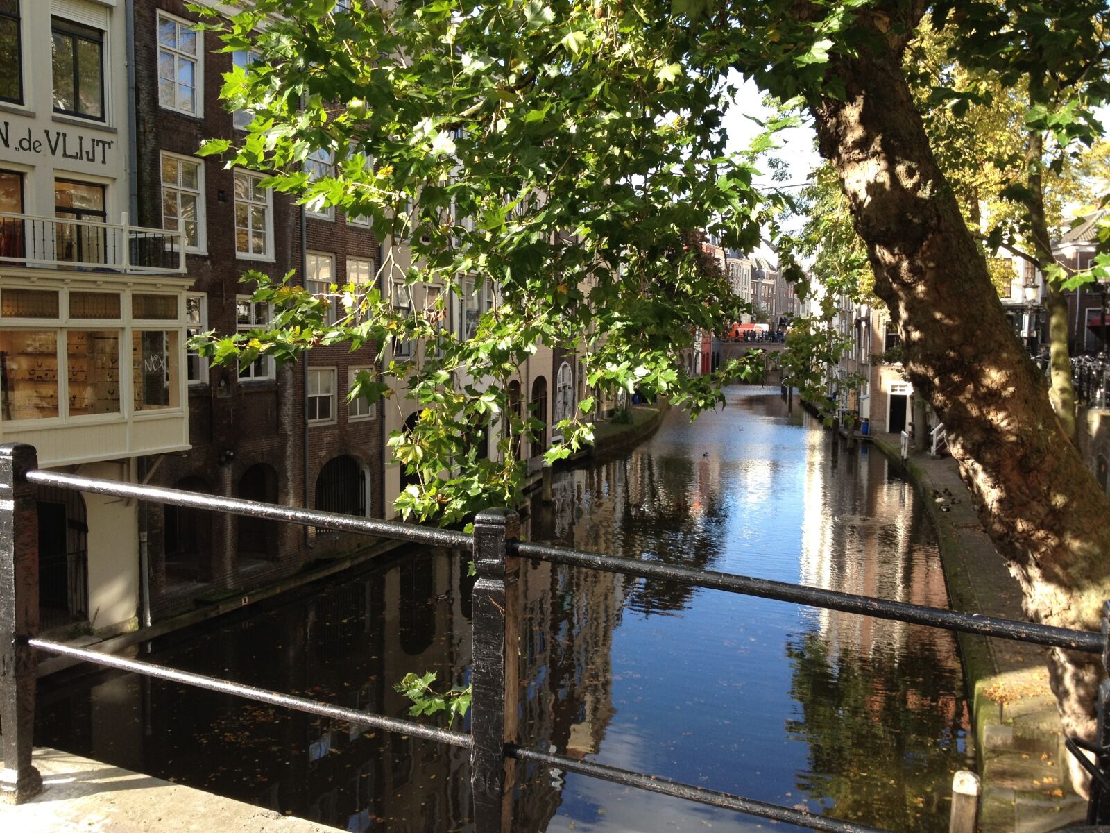 Apple iPhone 4S sample photo. Utrecht, canal, netherlands photography