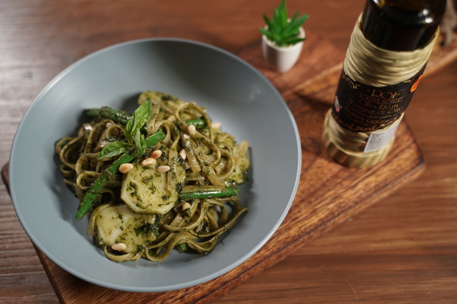 Sony a7 III + Tamron 28-75mm F2.8 Di III RXD sample photo. Pasta, basil fest, spaghetti photography