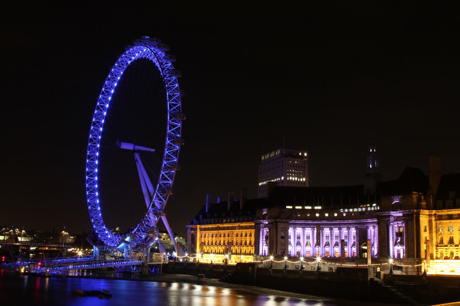 Canon EOS 7D sample photo. London eye, london streets photography
