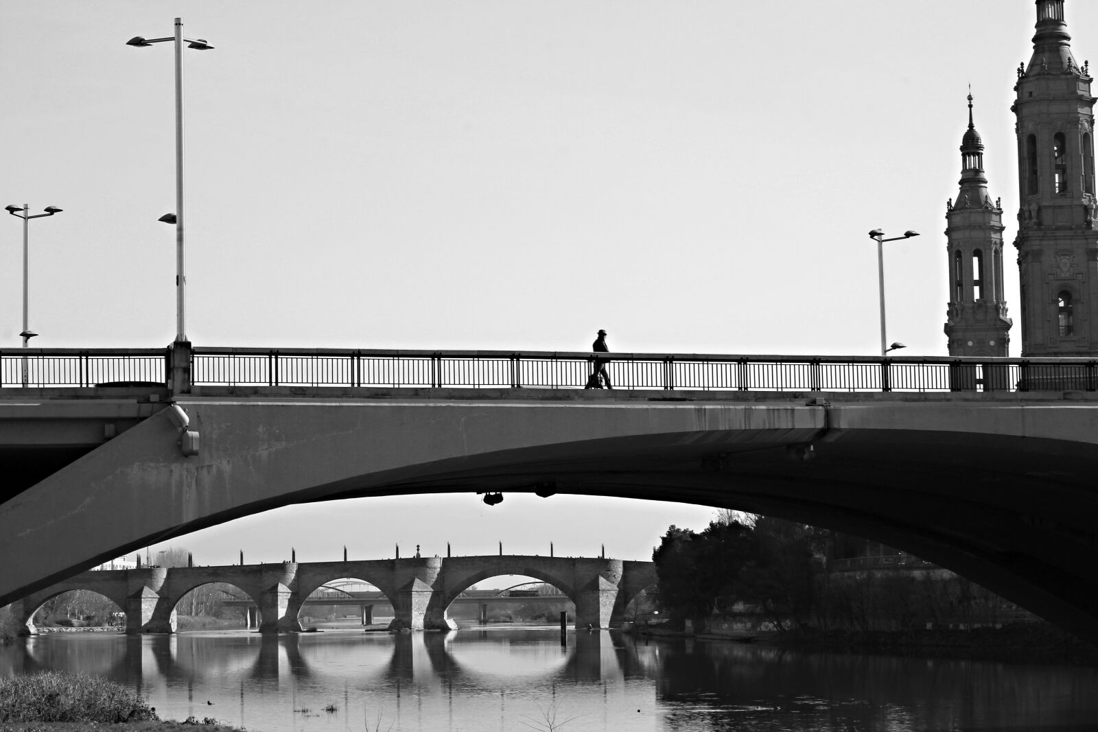 Canon EOS 60D + Canon EF 50mm F1.8 STM sample photo. Bridge, city, torres photography