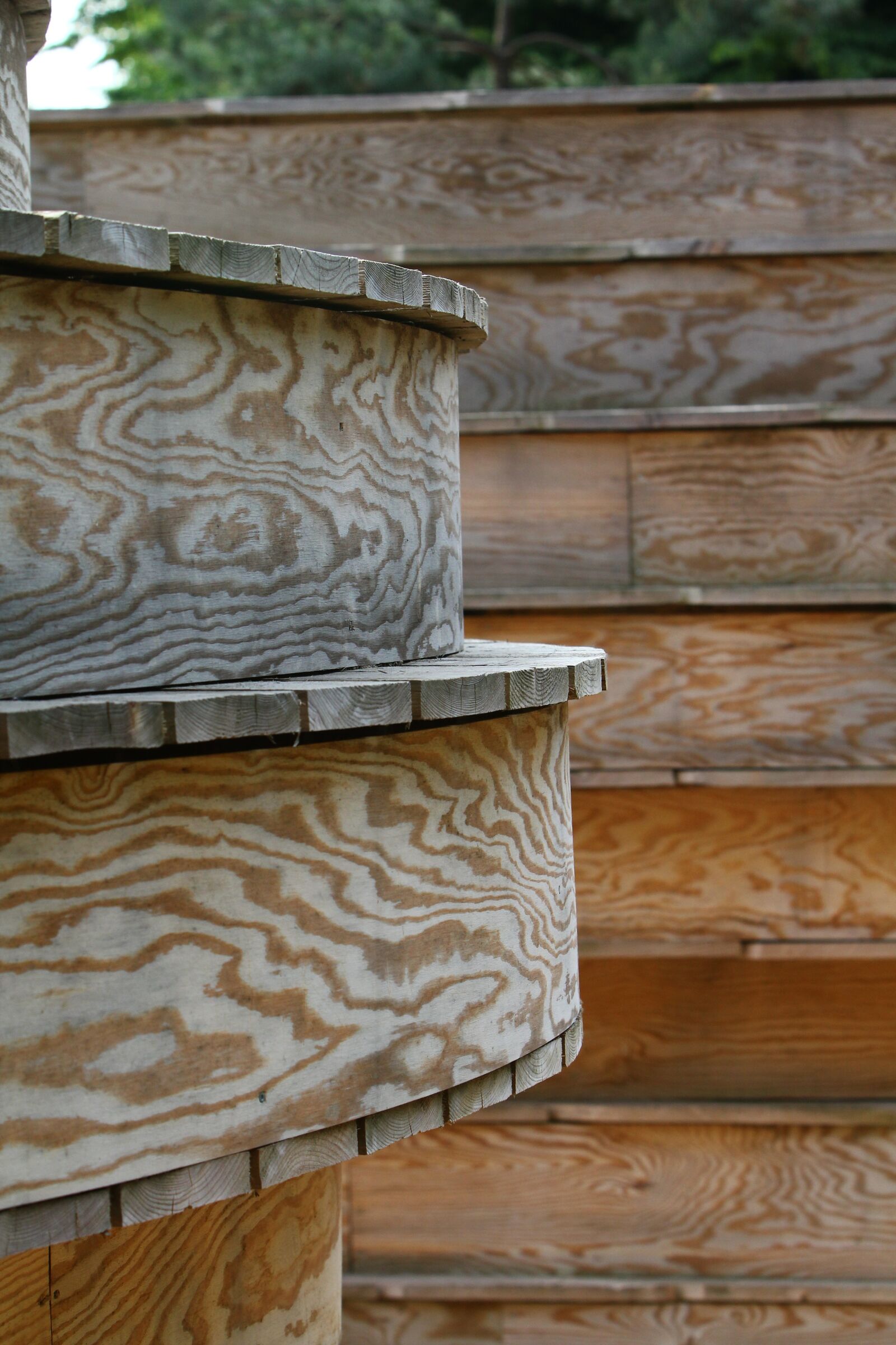 Canon EOS 550D (EOS Rebel T2i / EOS Kiss X4) sample photo. Wood, architecture, decorative photography