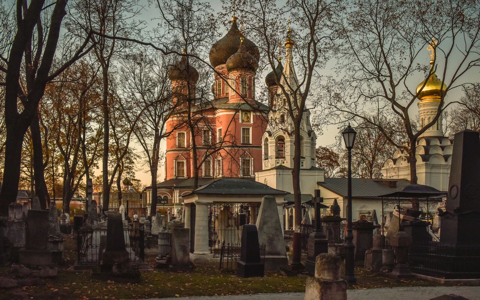 Nikon D5500 sample photo. Landscape, churches, architecture photography