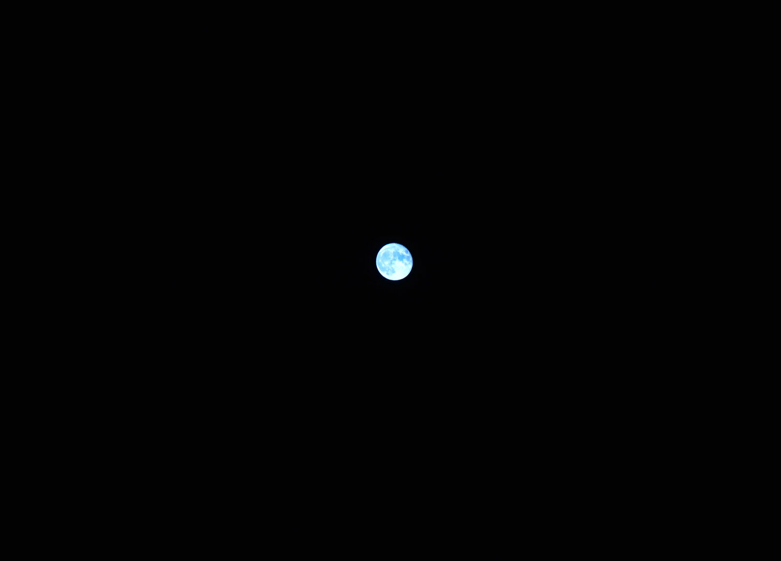 Nikon D3200 sample photo. Moon, night photography