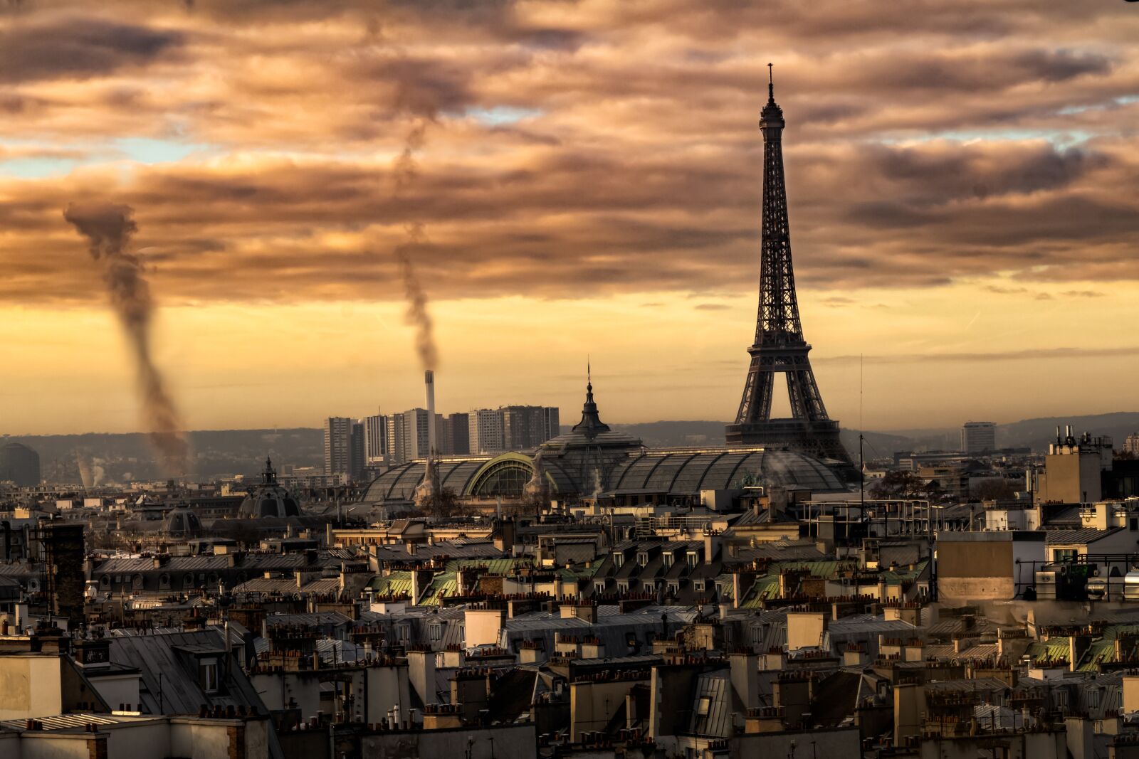 Canon EF-S 18-135mm F3.5-5.6 IS USM sample photo. Paris, eiffel tower, france photography