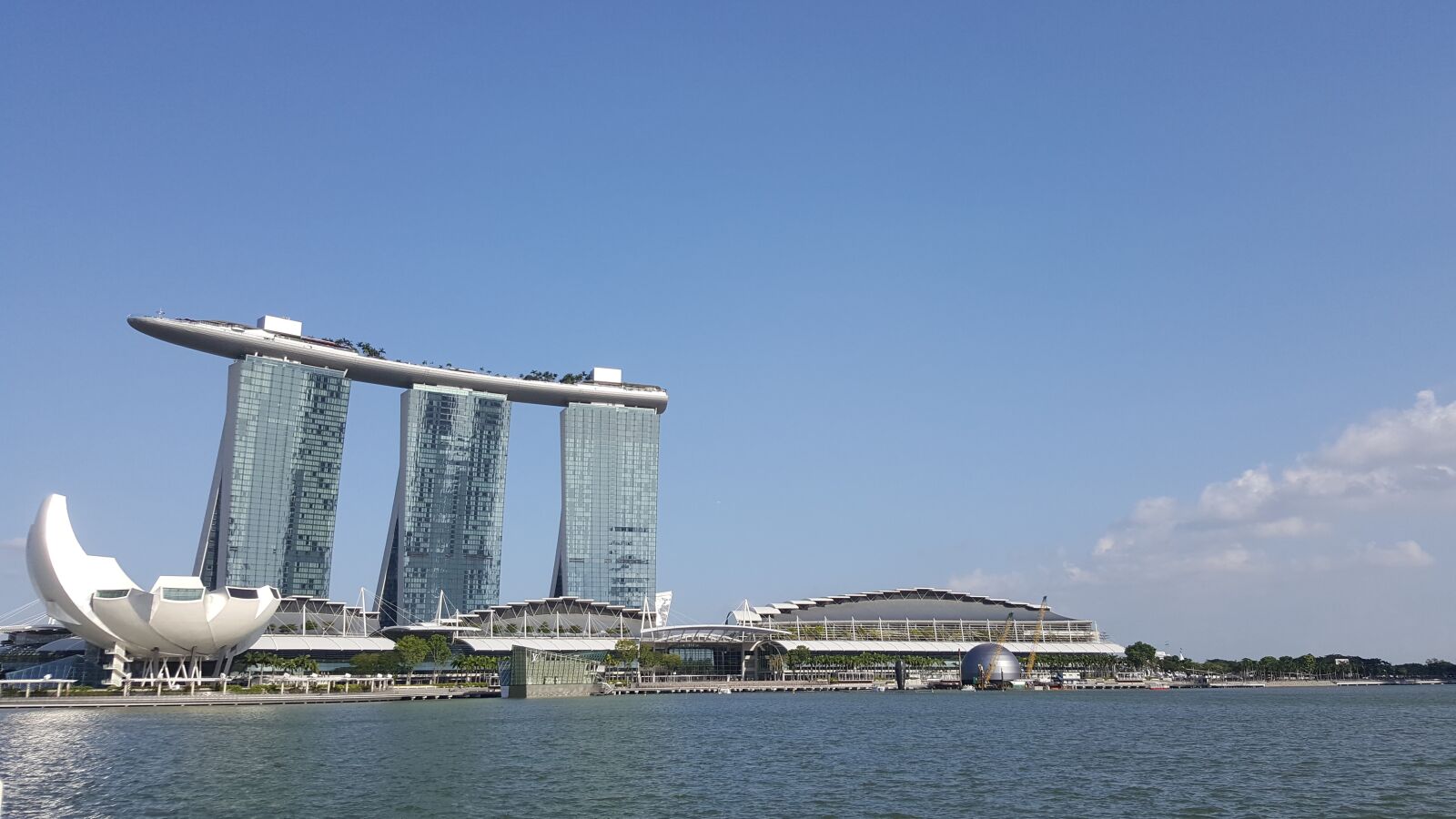 Samsung GALAXY S6 edge sample photo. Singapore, artscience museum, marina photography