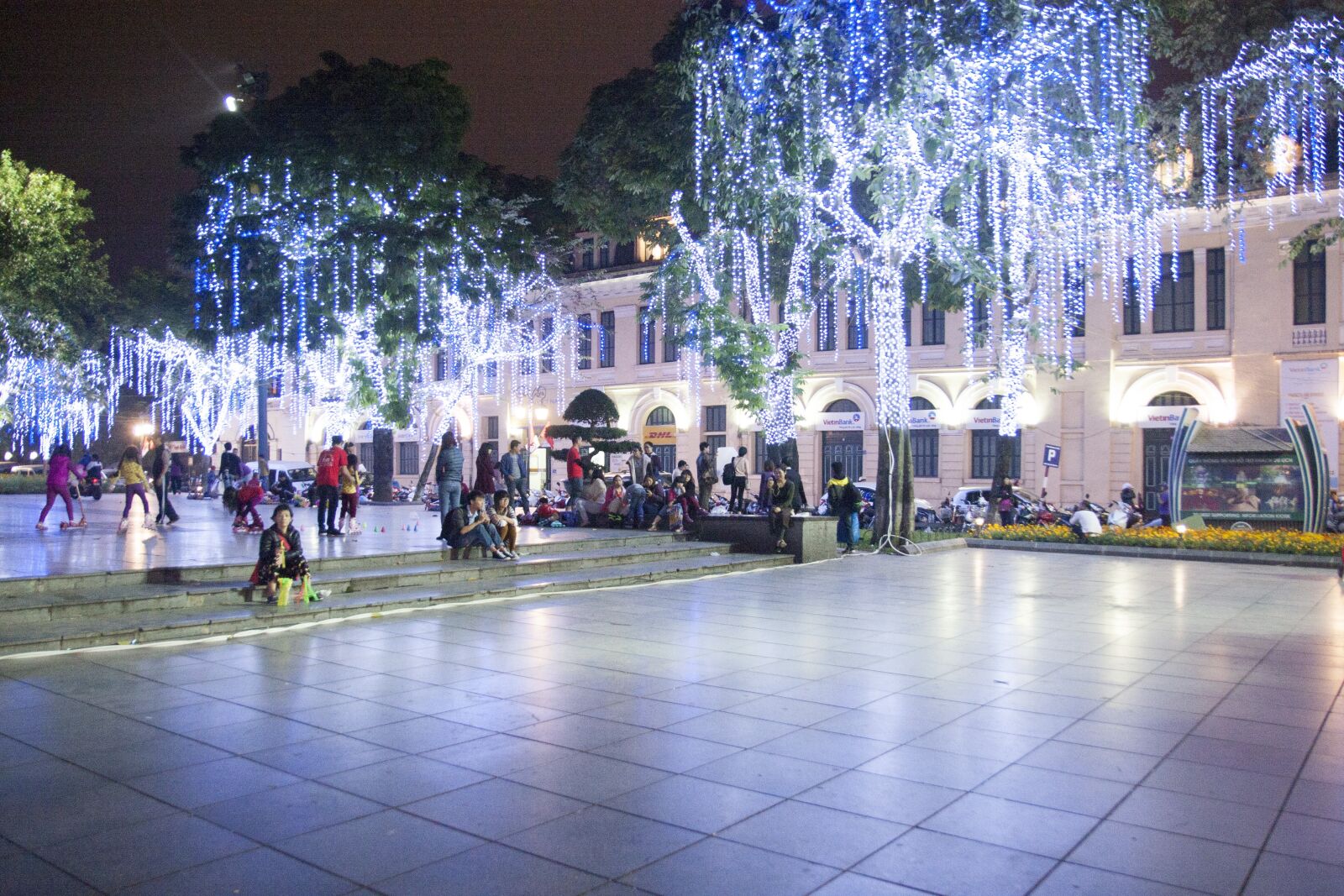 Canon EOS 40D sample photo. Night in ha noi photography
