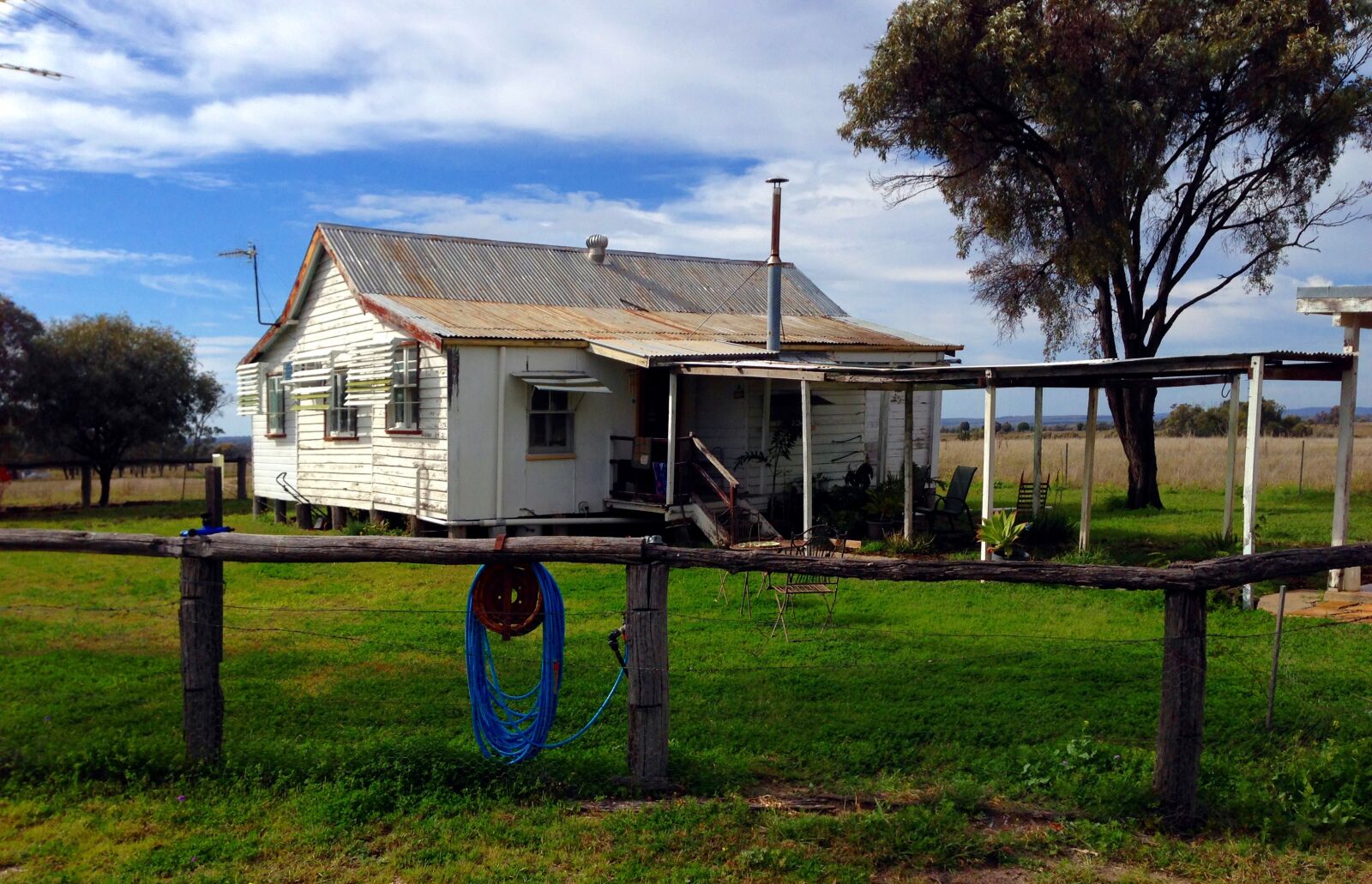 Apple iPhone 5 sample photo. Homestead, australia, rustic photography