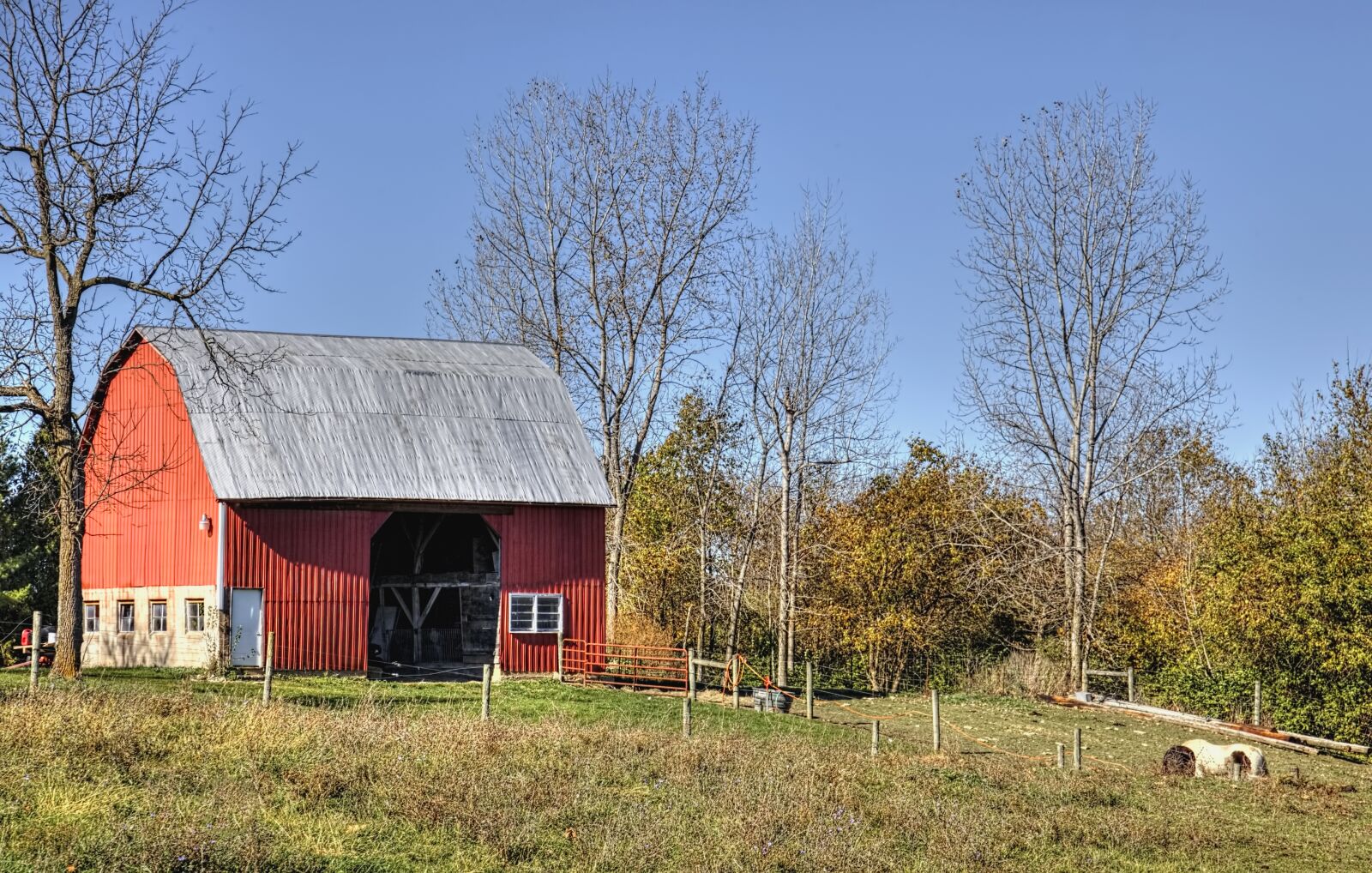Canon EOS 5D Mark II sample photo. Barn, rustic, barns photography
