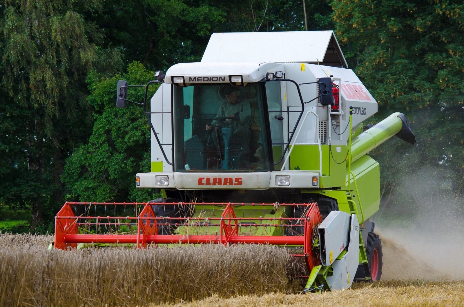 Nikon D5100 sample photo. Harvest, combine harvester, cornfield photography