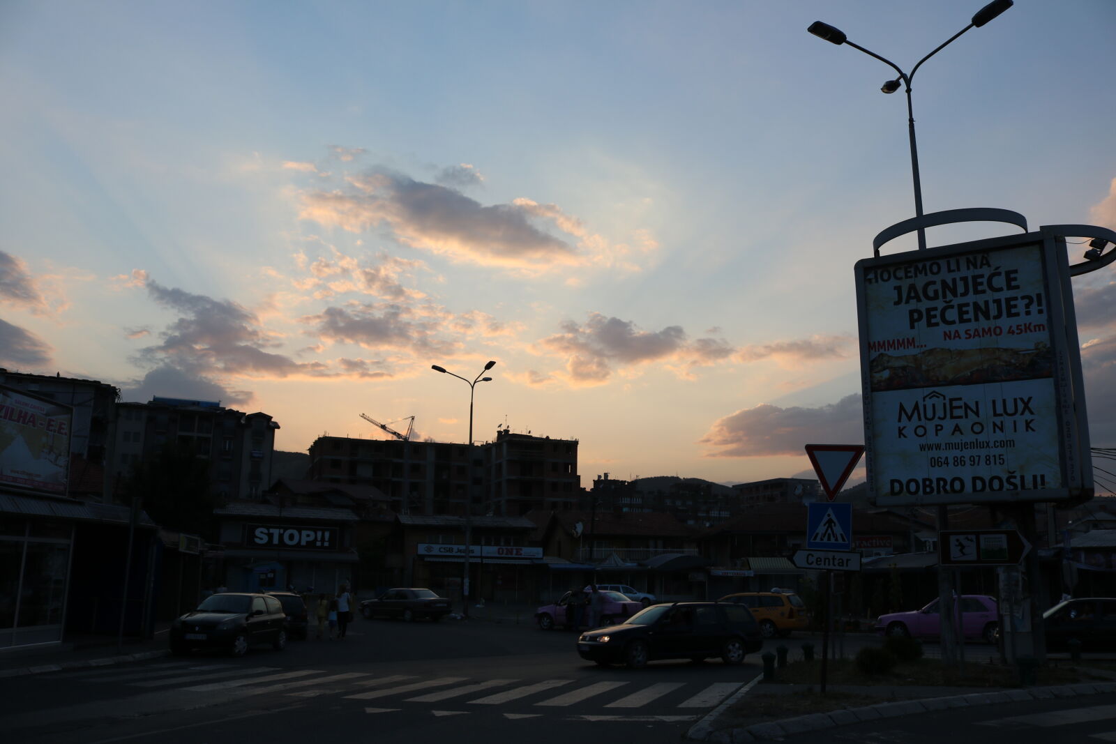 Canon EOS 750D (EOS Rebel T6i / EOS Kiss X8i) sample photo. Beautiful, blue, calm, city photography
