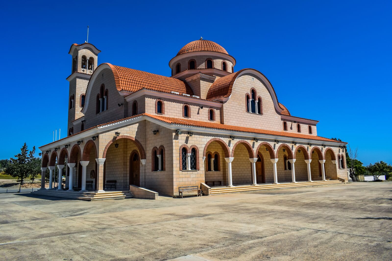 Nikon D3300 sample photo. Architecture, sky, travel photography