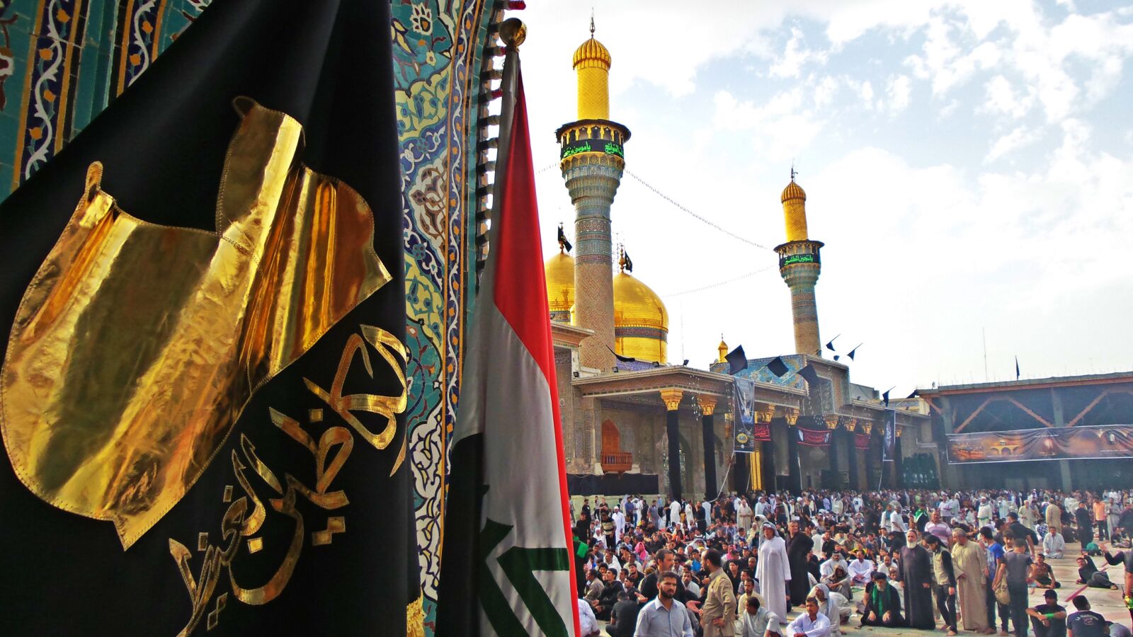 Samsung Galaxy S4 Zoom sample photo. Alkadhumiya, holy, shrine photography