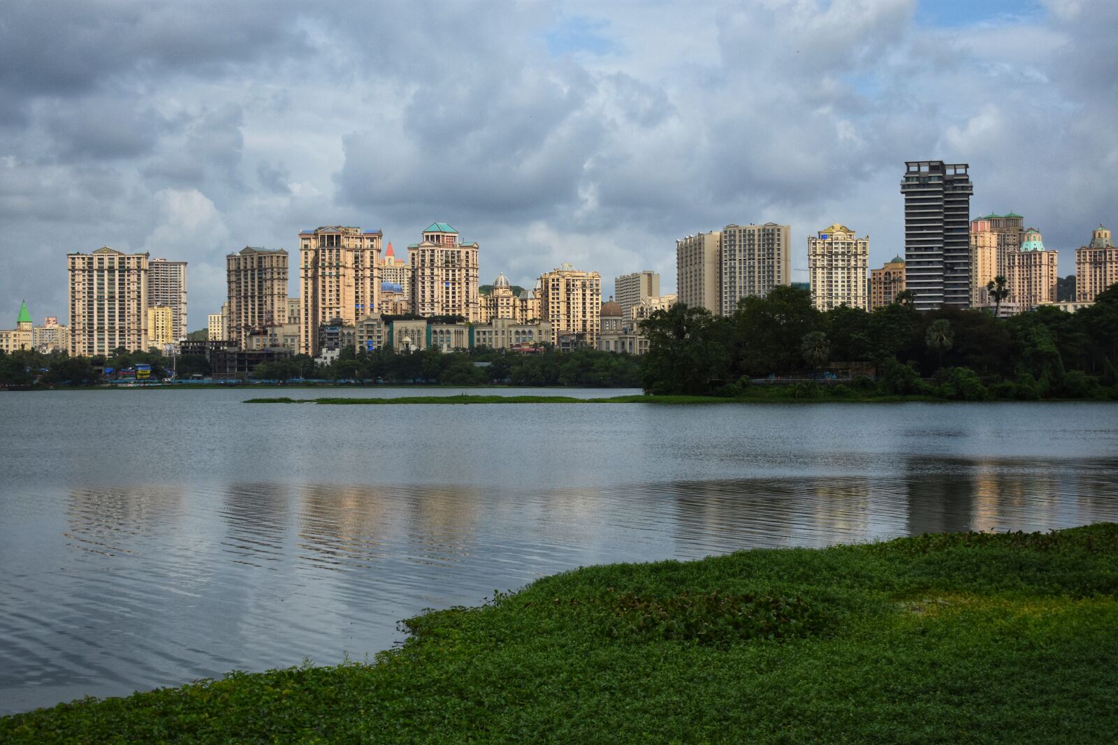 Nikon D3400 sample photo. Lakeside, mumbai, cityscape photography
