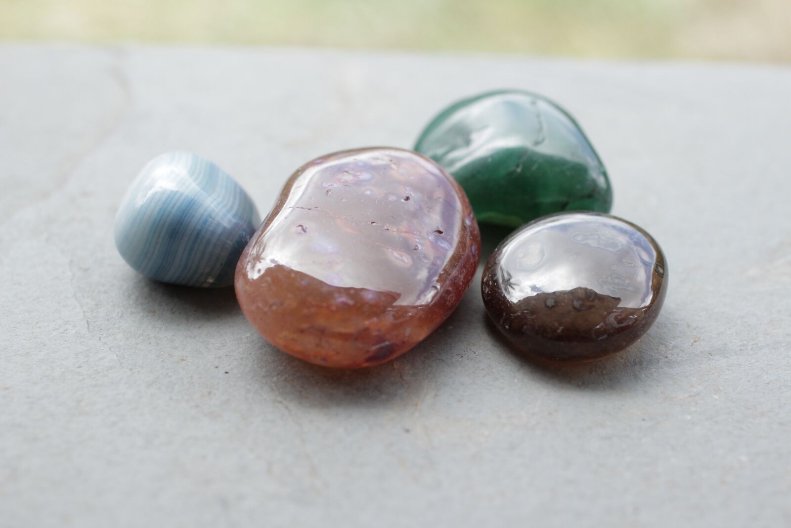 Canon EOS 650D (EOS Rebel T4i / EOS Kiss X6i) sample photo. Stones, polished, brightness photography