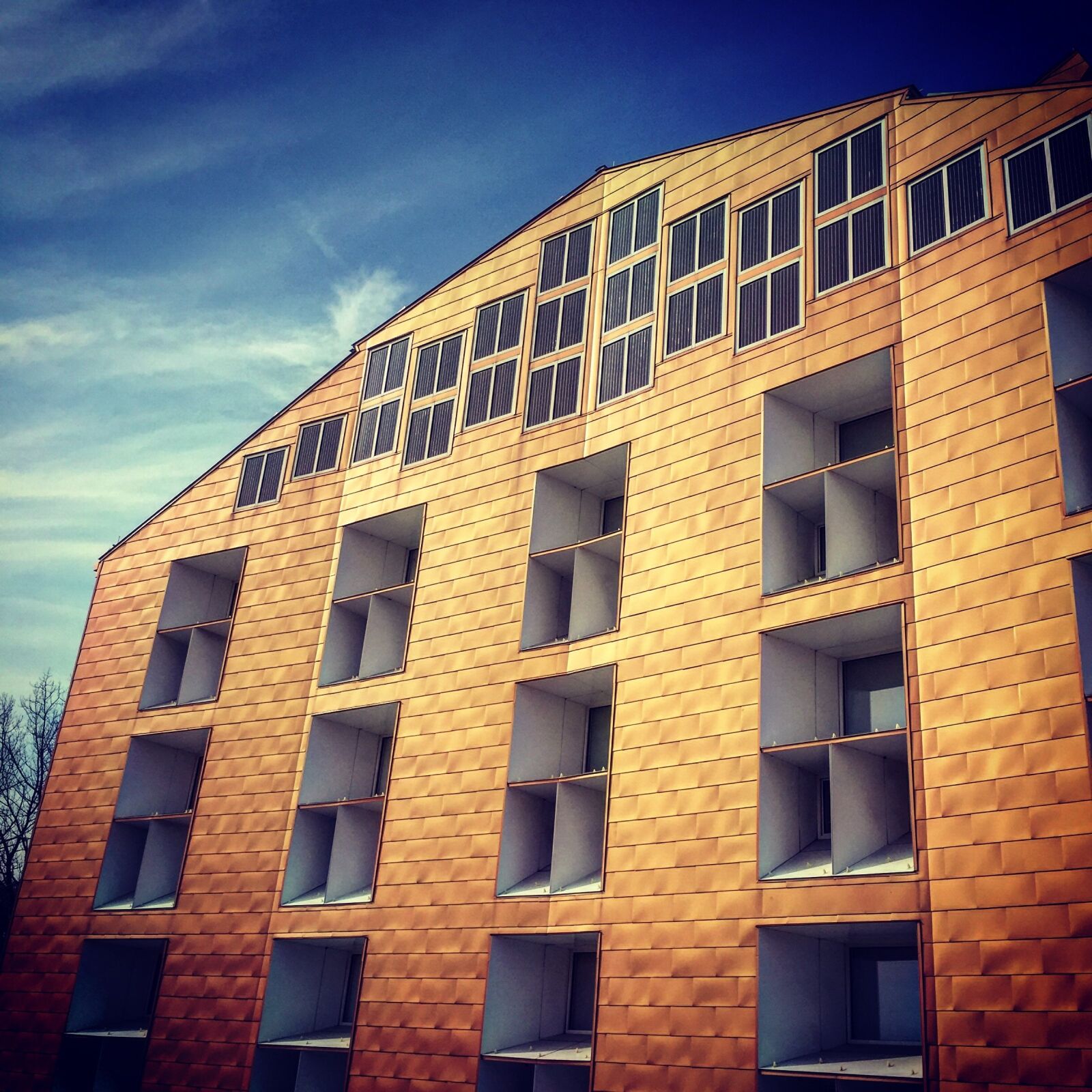 Apple iPhone 6 sample photo. Building, sky, clouds photography