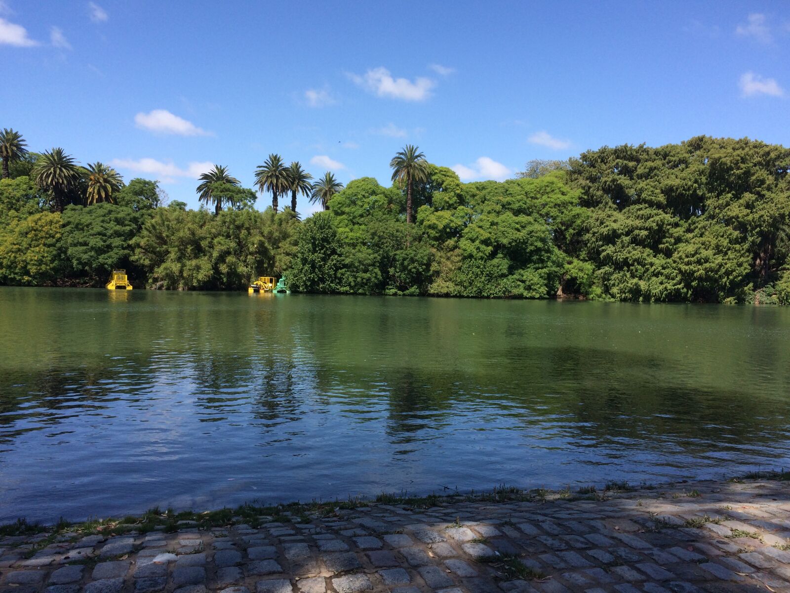 iPhone 5s back camera 4.15mm f/2.2 sample photo. Lake, sky, landscape photography