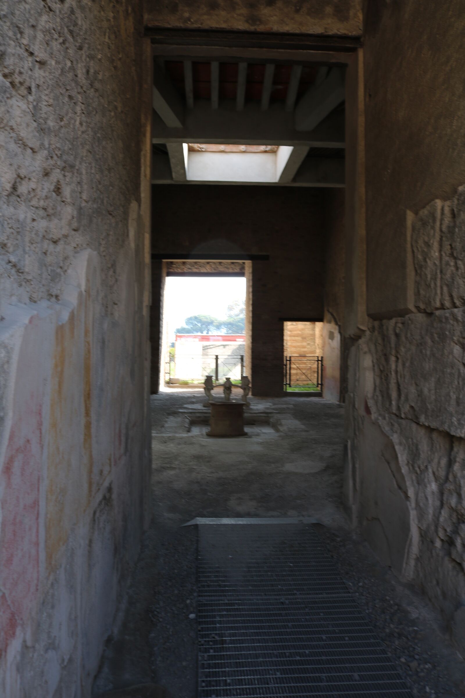 Canon EOS 750D (EOS Rebel T6i / EOS Kiss X8i) sample photo. Pompeii, ancient, italy photography