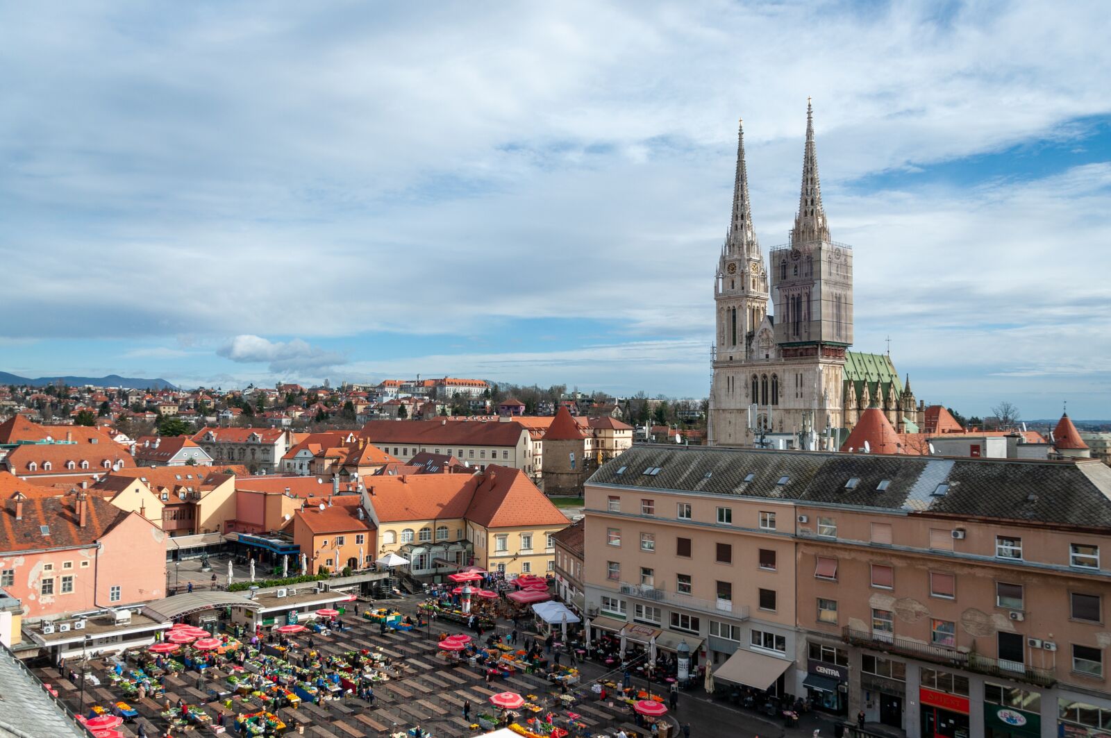 Nikon D90 sample photo. Zagreb, cathedral, architecture photography