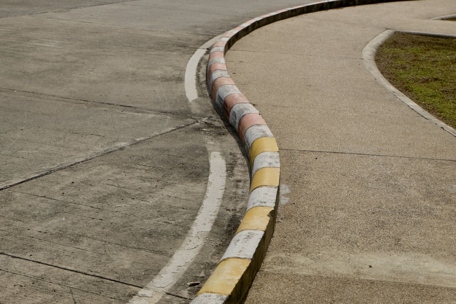 Fujifilm X-M1 sample photo. Road, foot, path photography