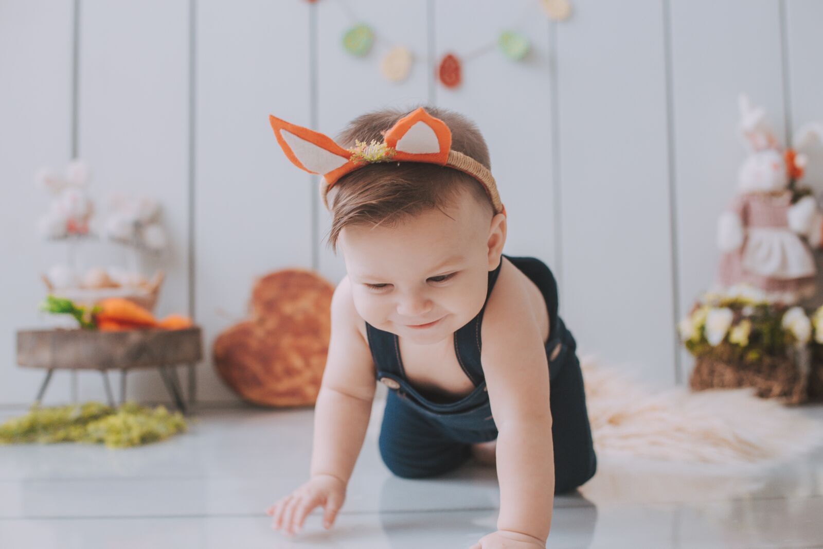 Canon EOS 6D + Canon EF 50mm F1.4 USM sample photo. Easter, child, baby photography