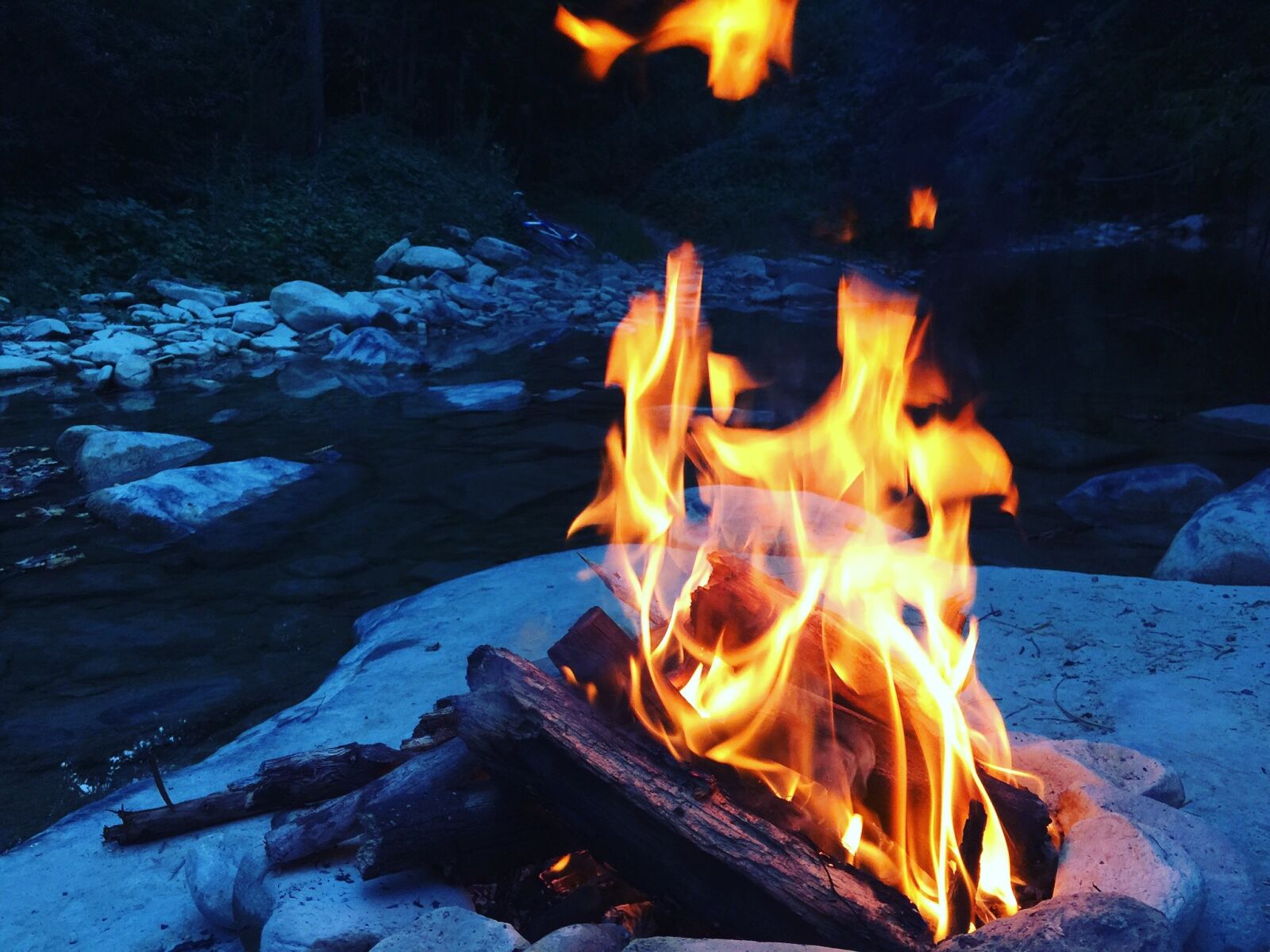 iPhone 6 Plus back camera 4.15mm f/2.2 sample photo. Fire, summer, air photography