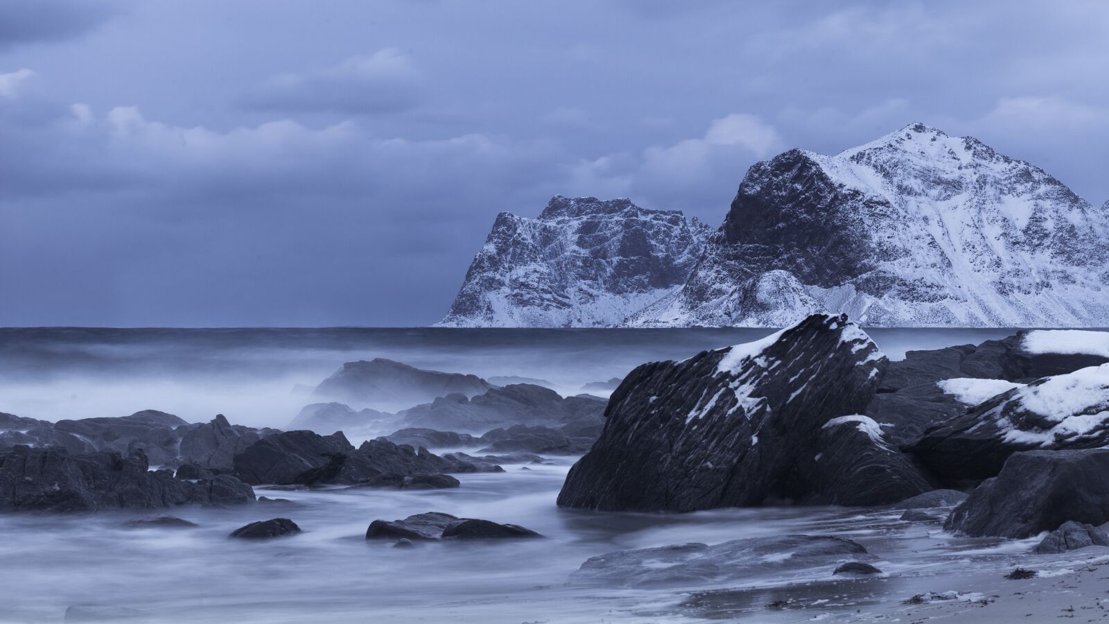 Canon EOS 5D Mark II sample photo. Lofoten, north norway, norway photography