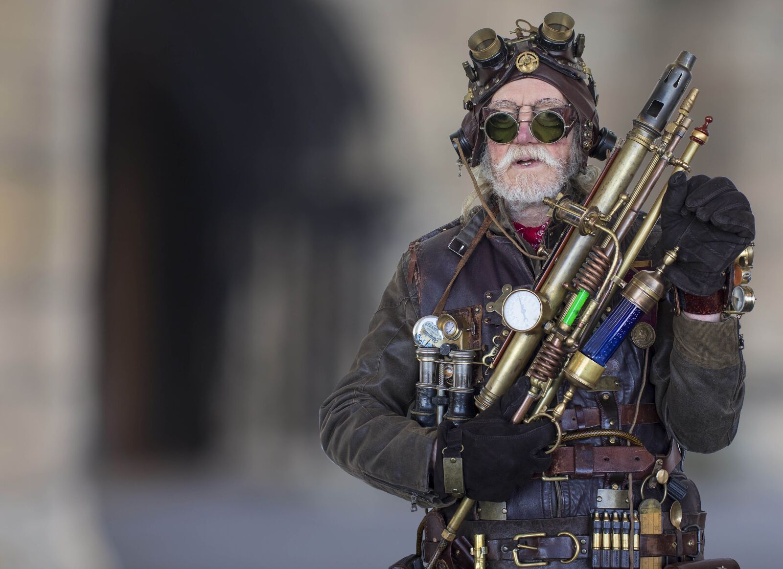 Canon EOS 5D Mark III + Canon EF 85mm F1.2L II USM sample photo. Steampunk, time machine, time photography