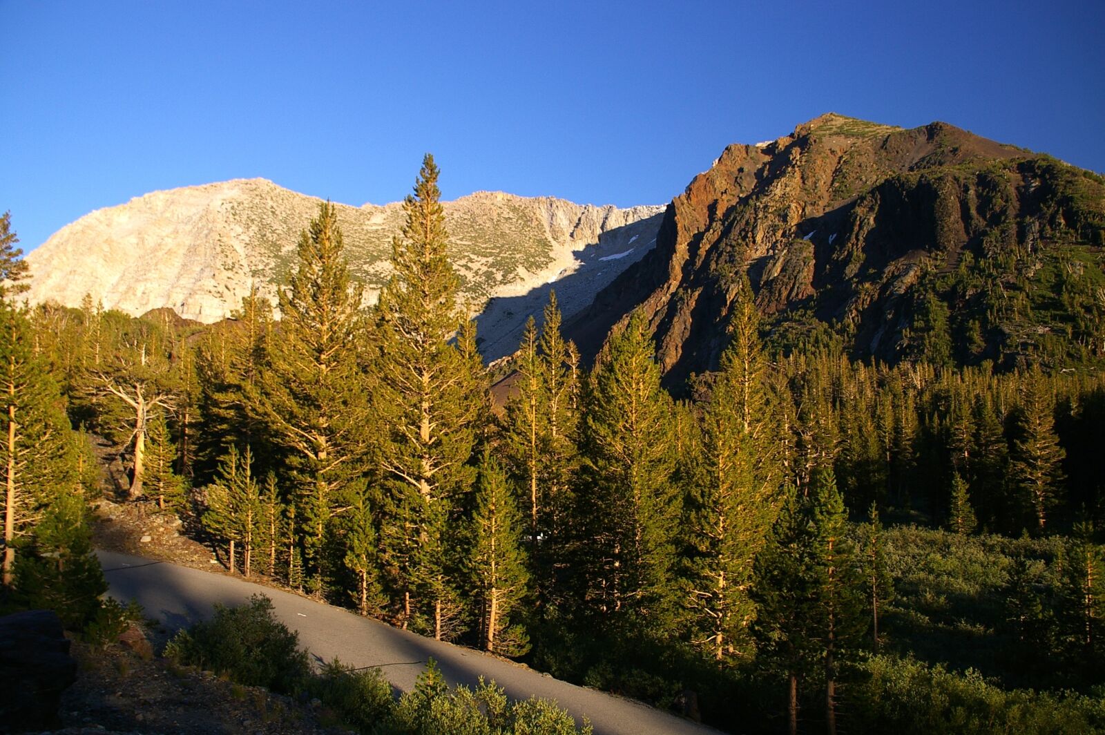Pentax *ist DS sample photo. California, yosemite, walley photography