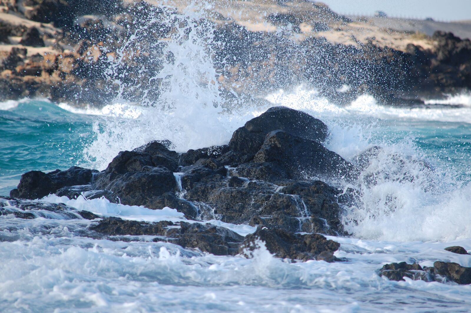 Nikon D40 sample photo. Fuerteventura, beach, spray photography