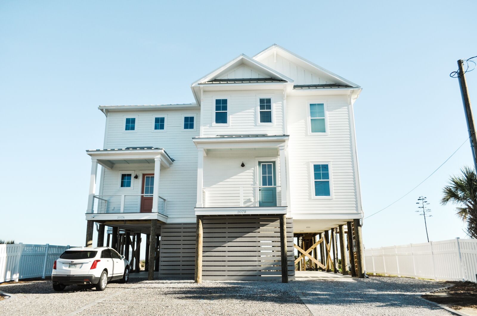 Nikon D5000 sample photo. Beach house, beach, house photography
