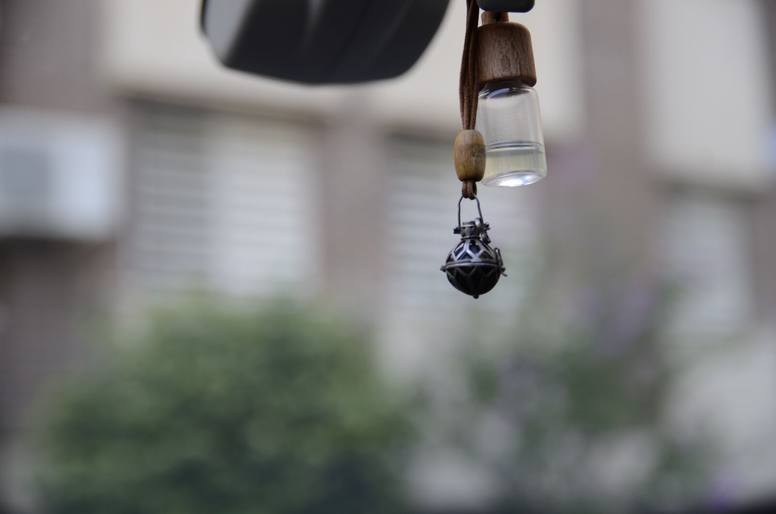 Nikon D7000 sample photo. Distance, approach, close photography