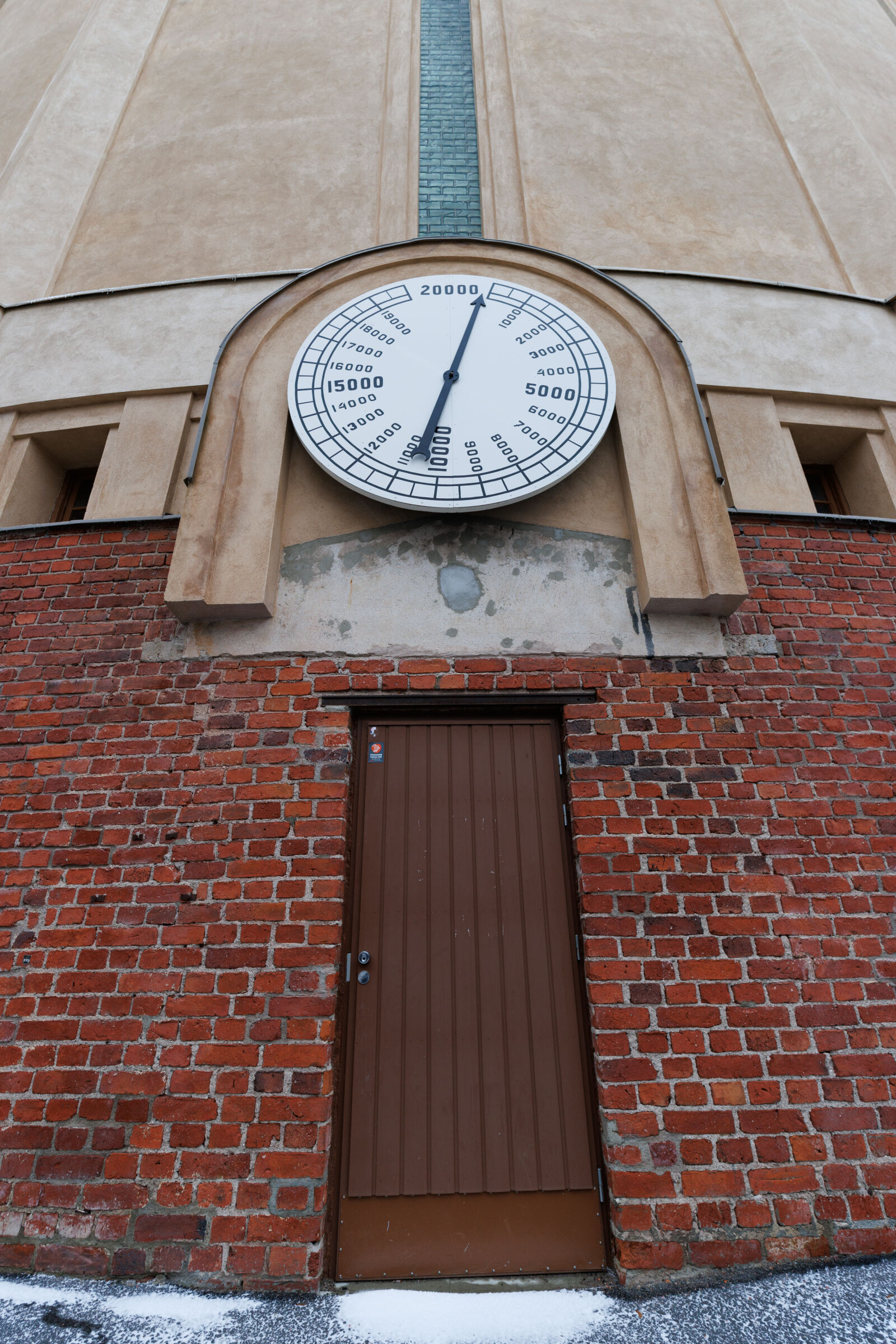 Canon EOS R7 sample photo. Meter building photography
