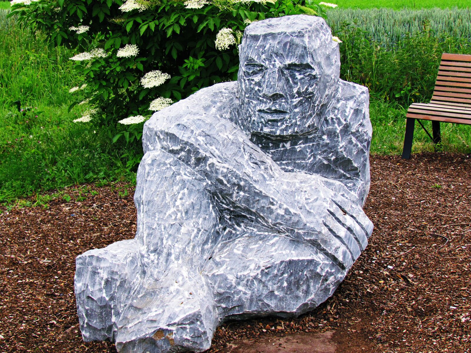Canon PowerShot SX30 IS sample photo. Sculpture, male, monument photography