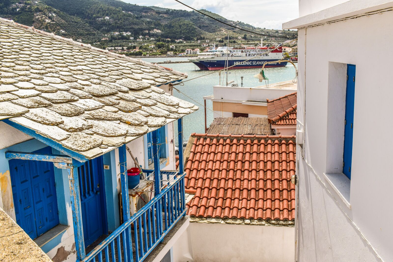 Nikon D3300 sample photo. Roofs, houses, architecture photography