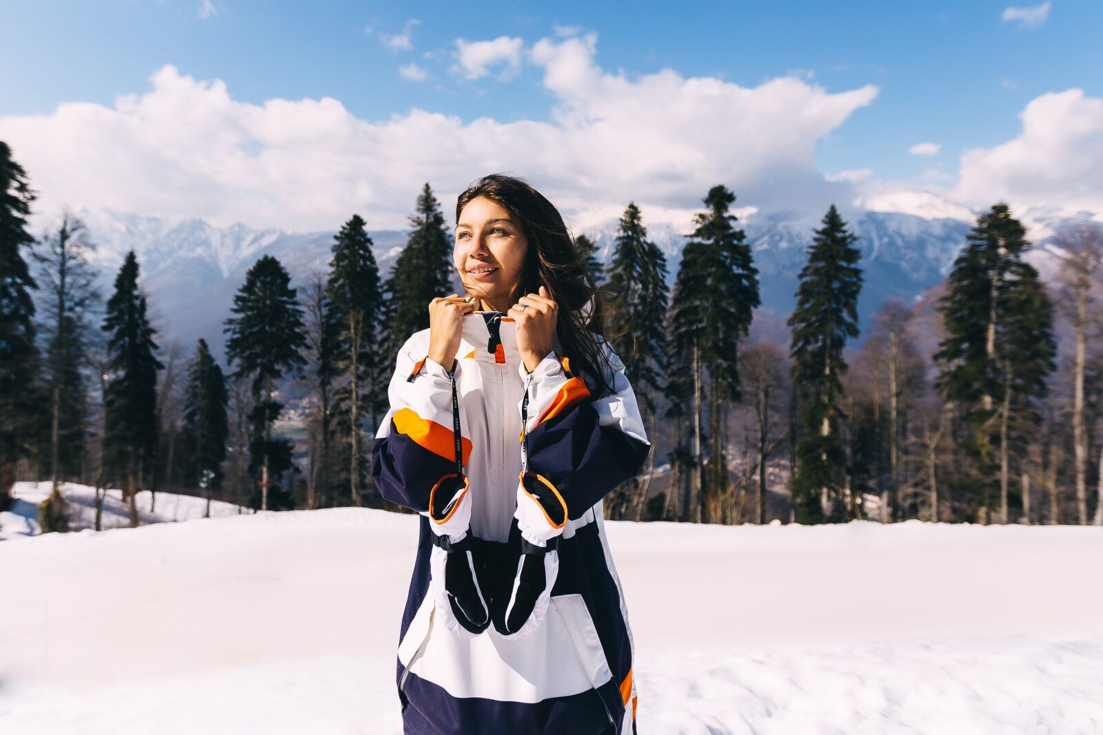 Canon EF 16-35mm F2.8L II USM sample photo. Snowboard, girl, mountains photography