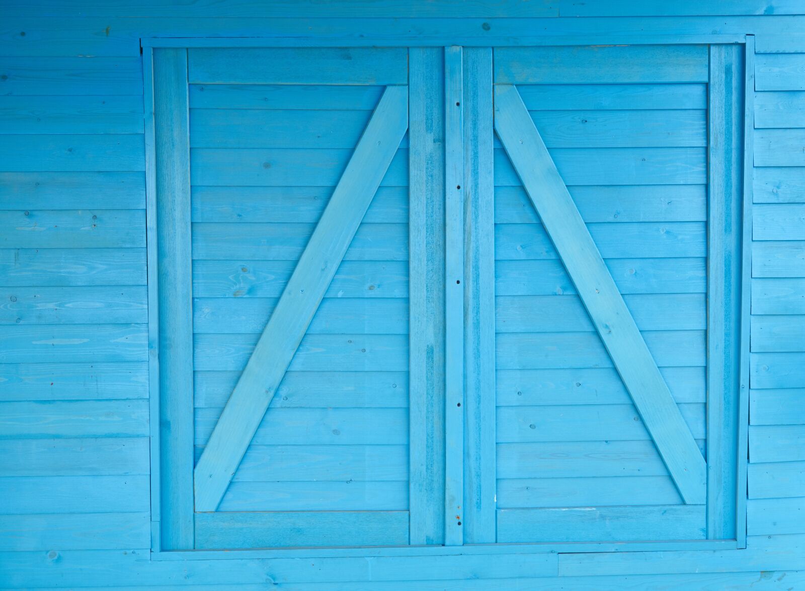 Sony a7R II sample photo. Blue, door, window photography