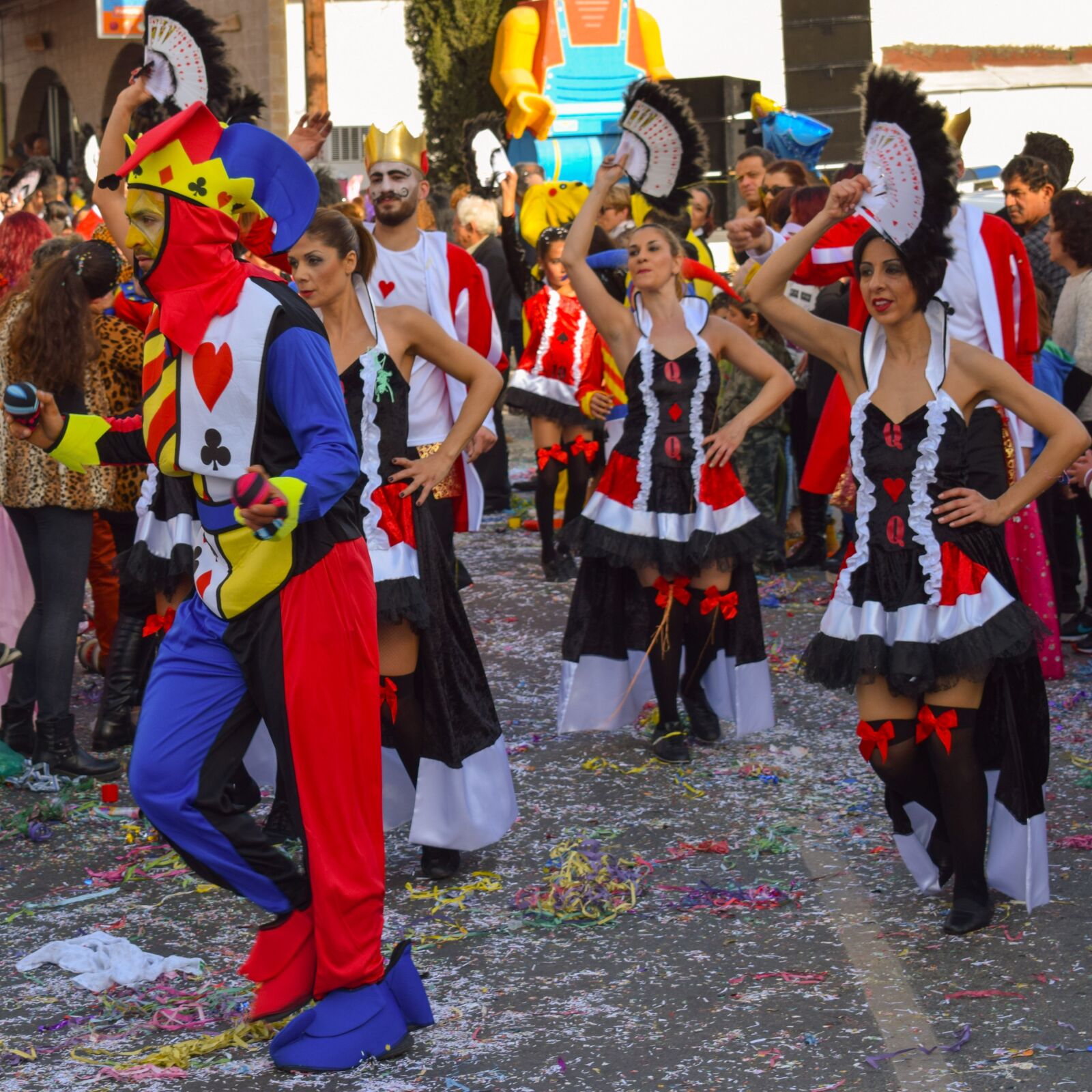 Nikon D3300 sample photo. Carnival, parade, joker photography
