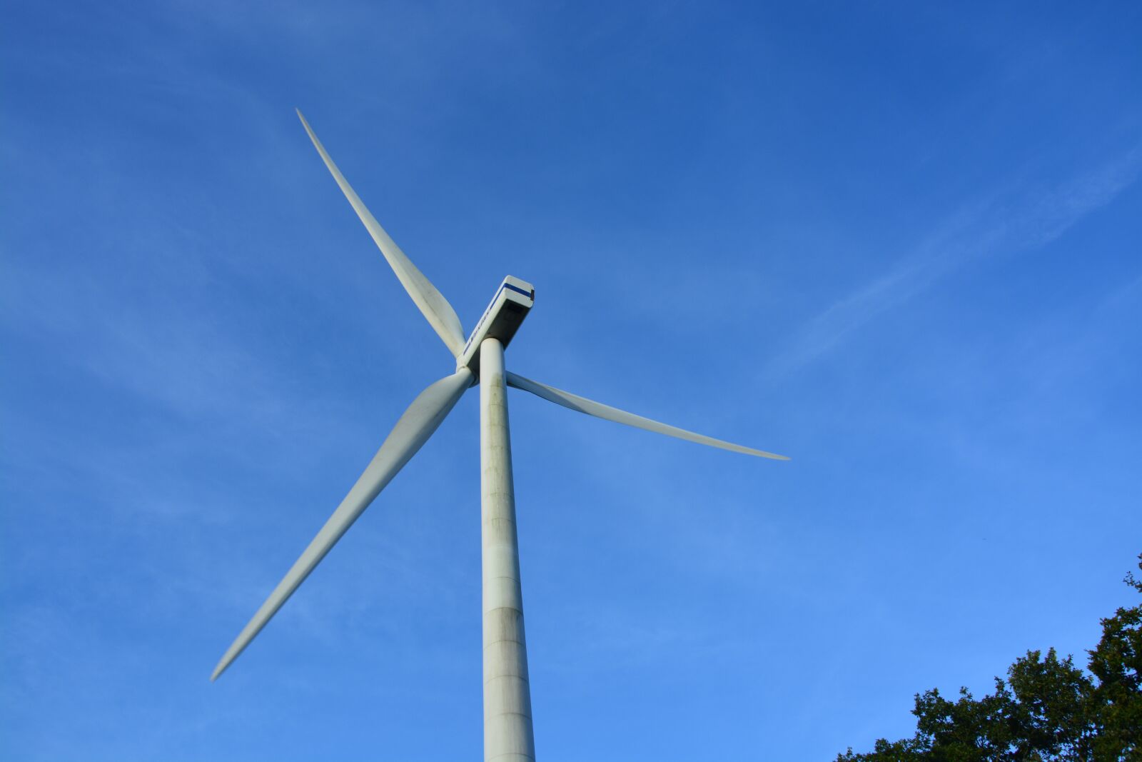 Nikon D5200 sample photo. Wind turbine, renewable energy photography