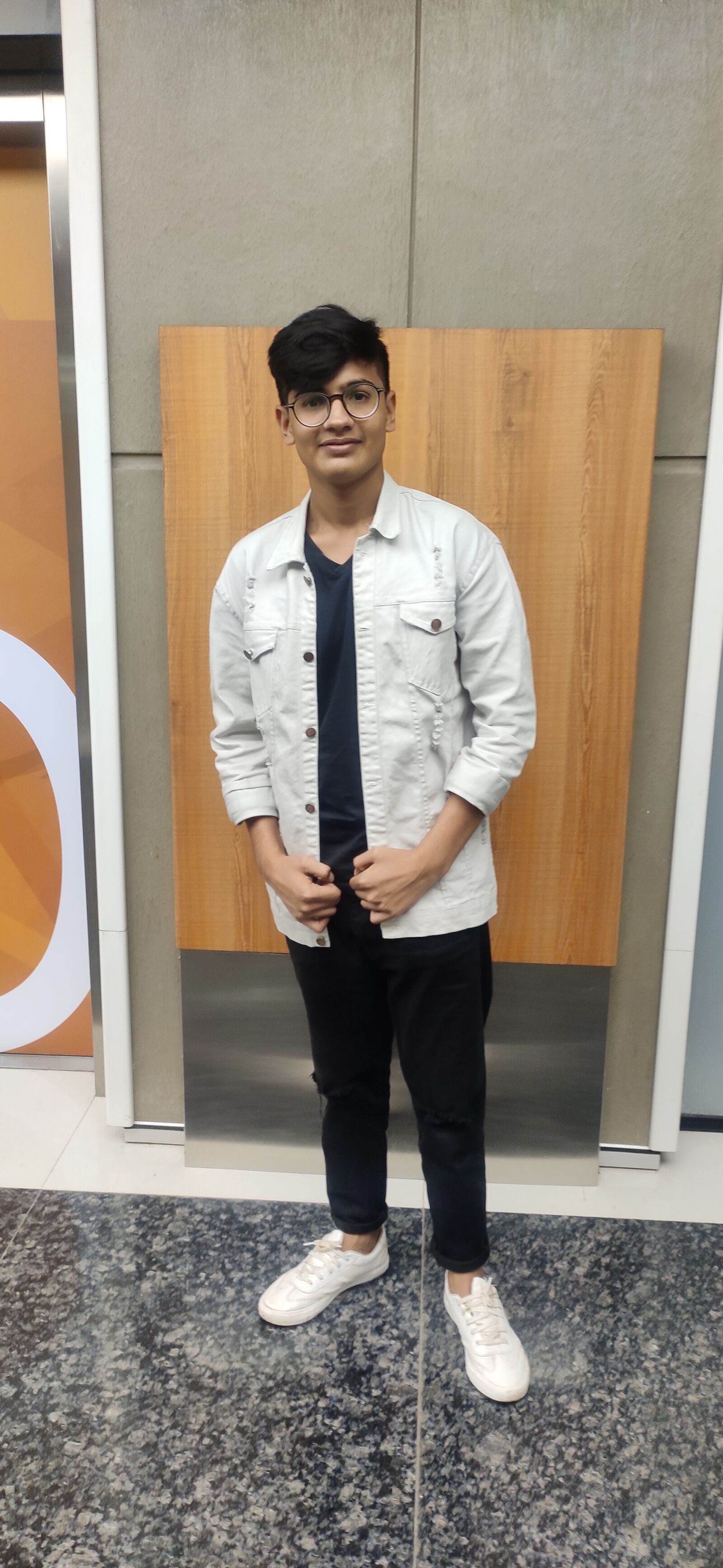 Xiaomi Redmi Note 7 Pro sample photo. Linkedin, twitter, india photography