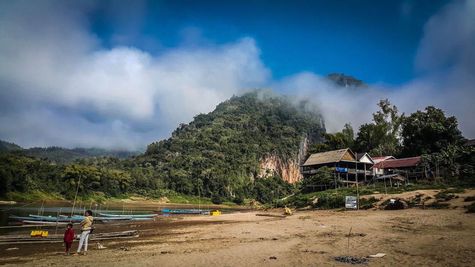 Samsung Galaxy Note4 sample photo. Countryside, mekong river, laos photography