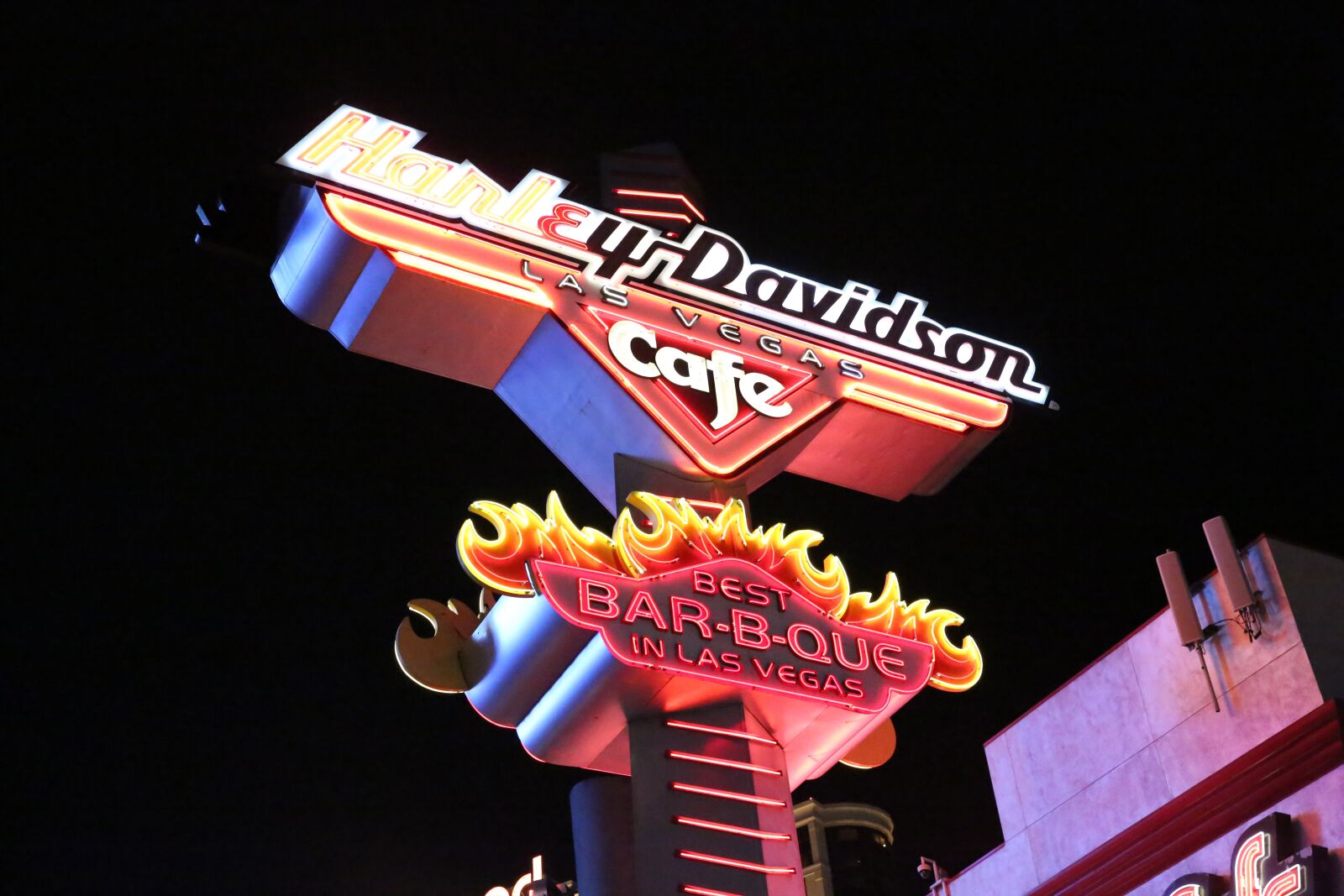 Canon EF 24-70mm F2.8L II USM sample photo. Las vegas, night view photography